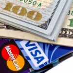 Market News Today - A Massive US Bank is Now Closing Credit Cards