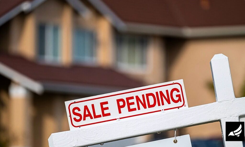 Housing Market News - Pending home sales now see plunge as rates surge