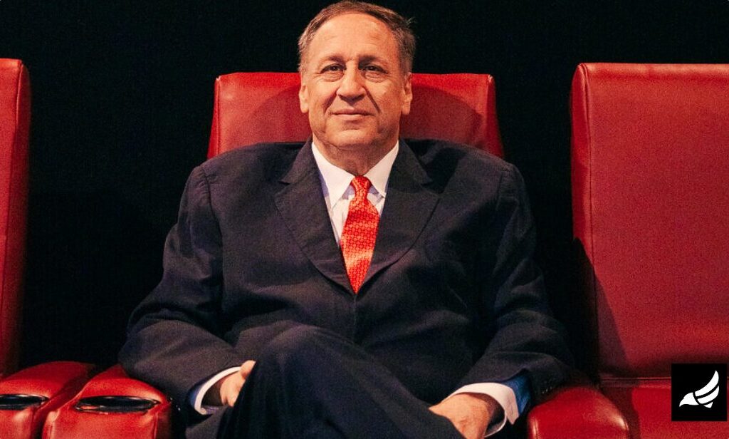 Market News - AMC CEO Adam Aron Now Throws Shots At Critics