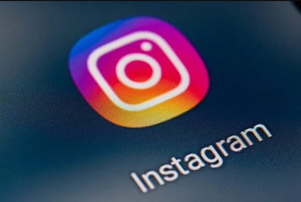 How to delete Instagram account
