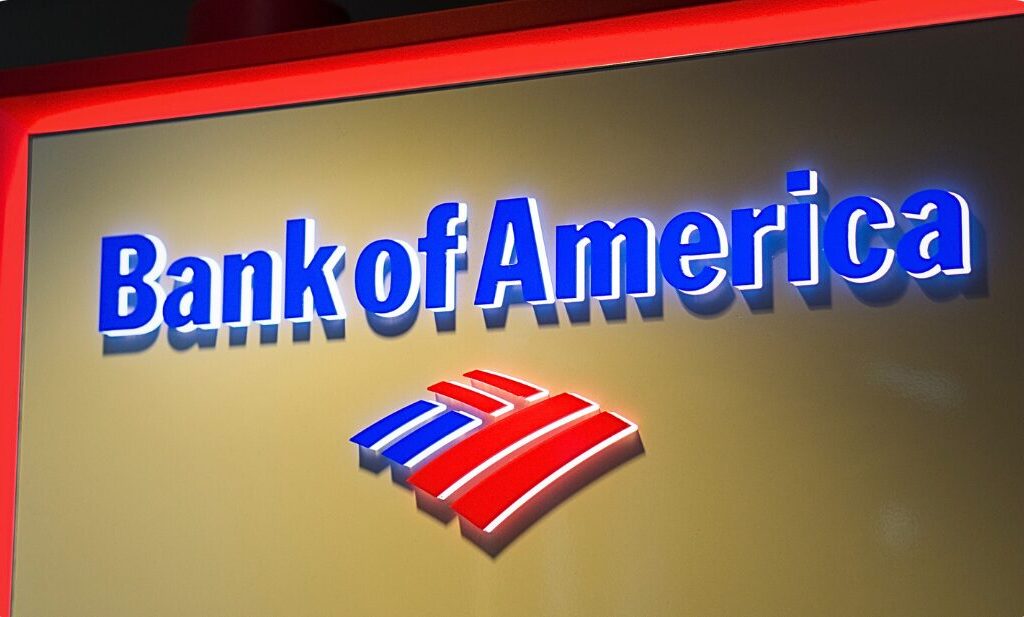 News - More Institutions Are Now Selling Off Their Stake in Bank of America