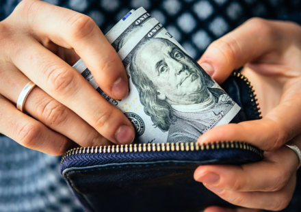 5 Luxuries to Cut When Money Gets Tight