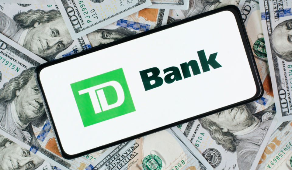 Former Employees of Massive Bank Now Sentenced to Prison