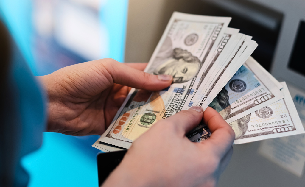 Major US Bank Is Now Closing 18 Branches This Summer