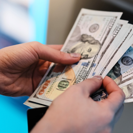 Major US Bank Is Now Closing 18 Branches This Summer