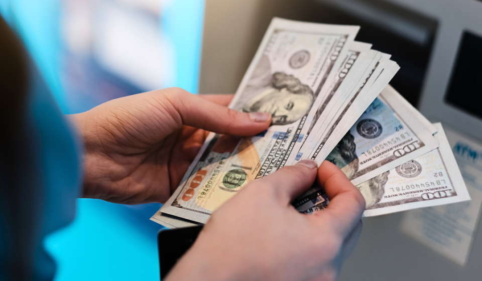 Major US Bank Is Now Closing 18 Branches This Summer