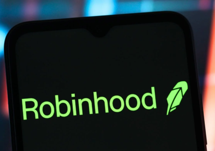 Robinhood Employees Charged with Crypto Fraud Following AMC Token Feud