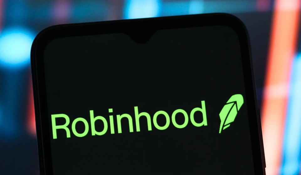 Robinhood Employees Charged with Crypto Fraud Following AMC Token Feud