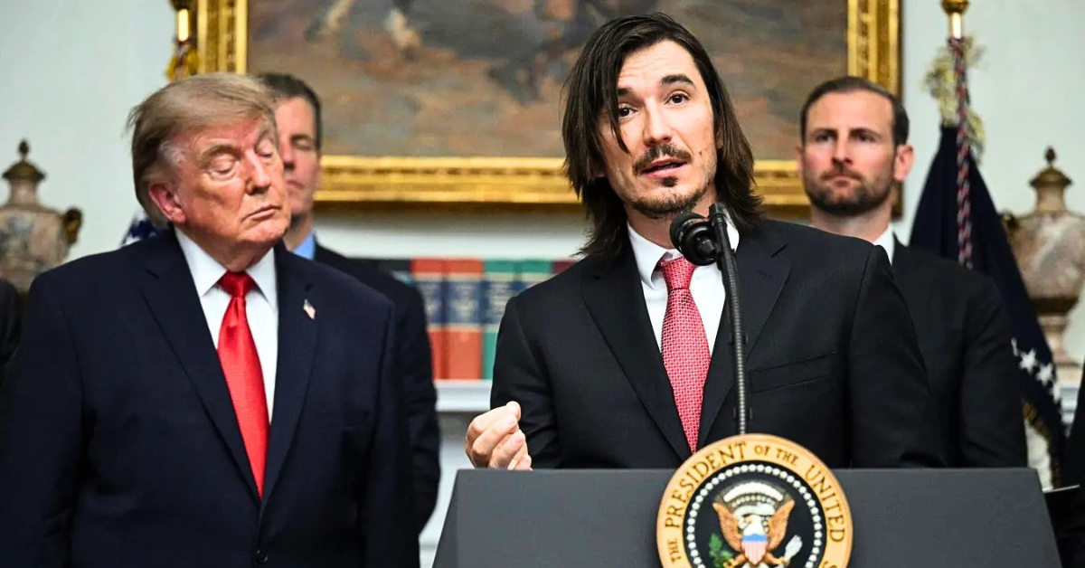 Robinhood employees charged with crypto fraud