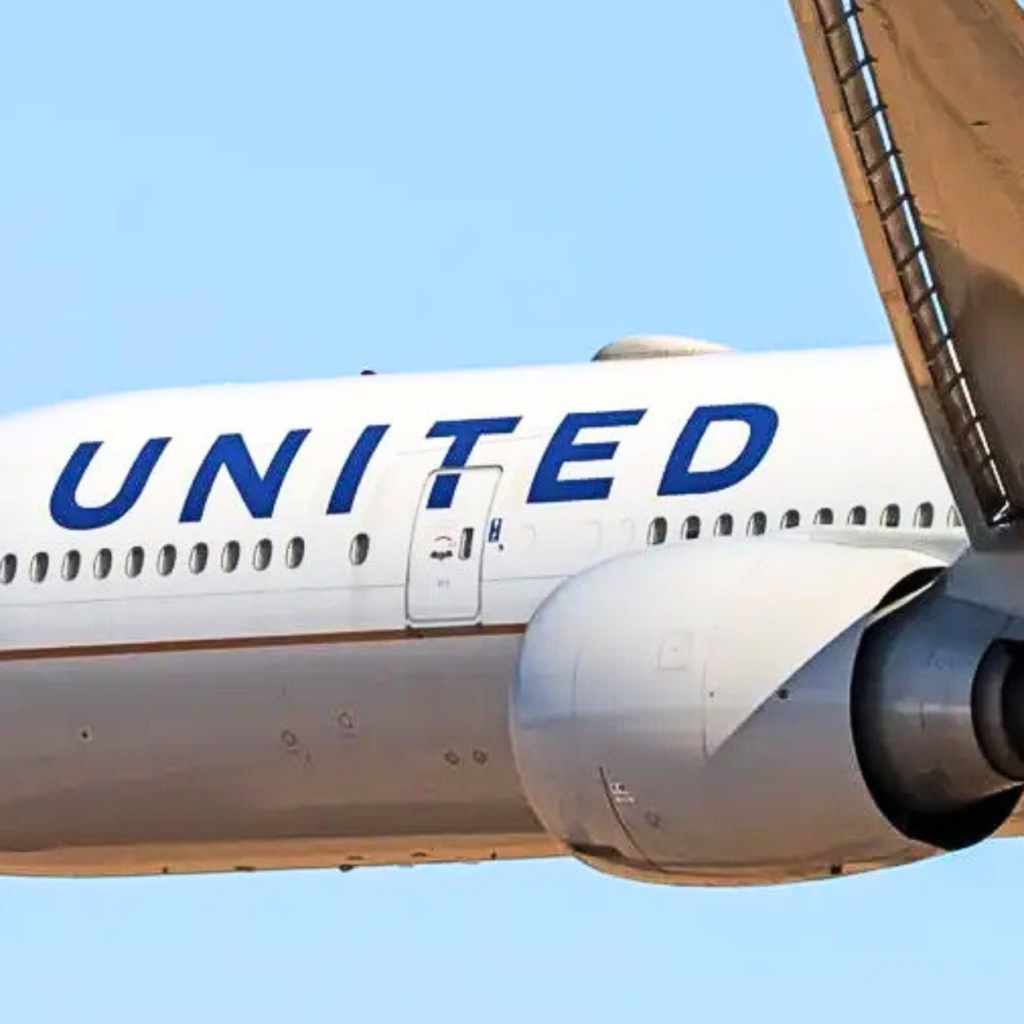 United Airlines Dubai Flight Suspensions
