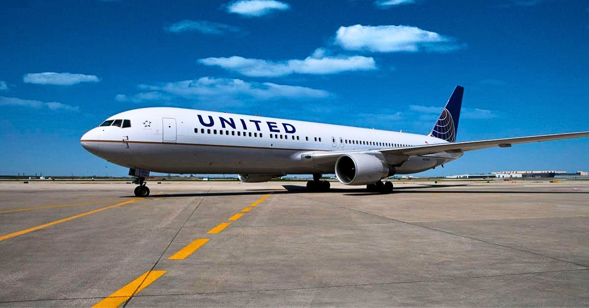 United Airlines Dubai Flight Suspensions, refunds, news and updates.